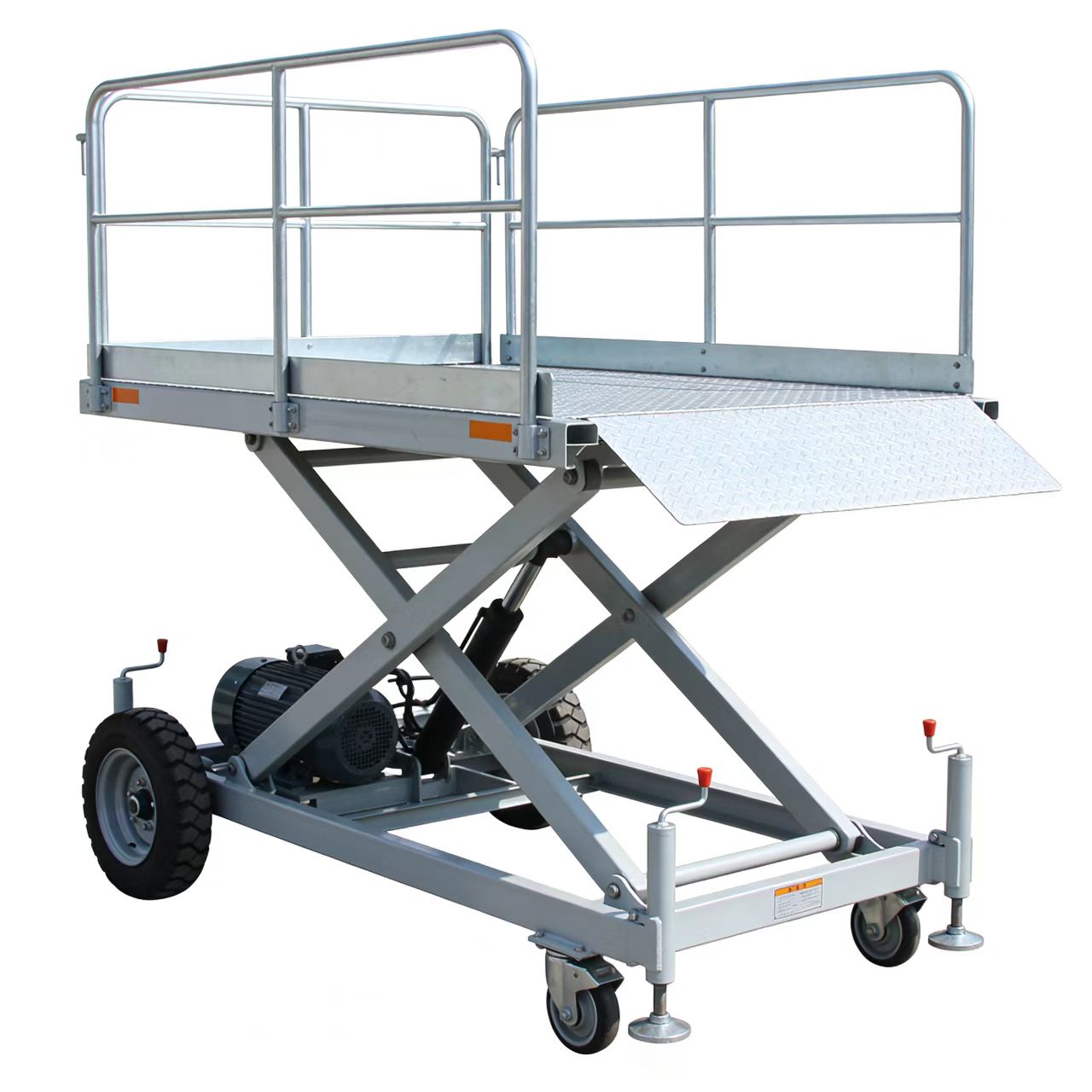 Mobile loading and unloading platform